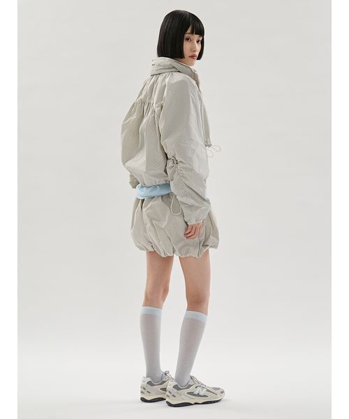 emmi（エミ）の「ドロストナイロンブルゾン/撥水【セットアップ対応】（ブルゾン・レディース・ブラック/チェック/ホワイト・F）」の20枚目の写真