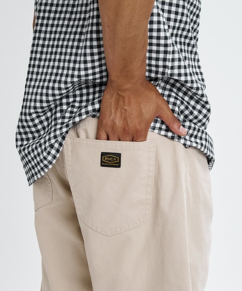 RVCA(ルーカ)の「RVCA メンズ DAYSHIFT 5 POCKET SHORT 21 ショートパンツ 【2026年春夏モデル】(その他パンツ・メンズ・ライトカーキ・34inch/32inch/30inch/28inch)」の4枚目の写真