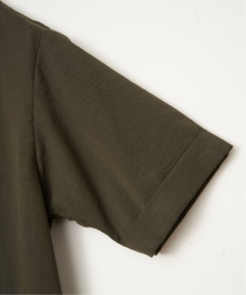 LBC(エルビーシー)の「リネンライクハーフスリーブジャケット(テーラードジャケット・レディース・チャコール/グレイッシュベージュ/ダークオリーブ・M)」の14枚目の写真