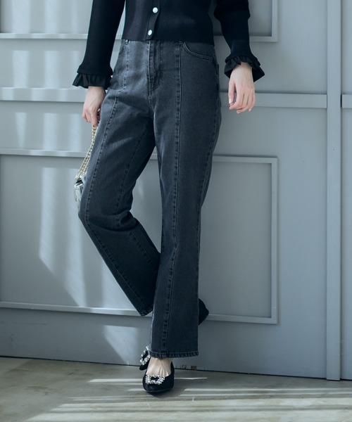 12Twelve Agenda(トゥエルブ アジェンダ)の「ステッチデザインストレートデニム(デニムパンツ・レディース・ブルー/グレー・S/M)」の1枚目の写真