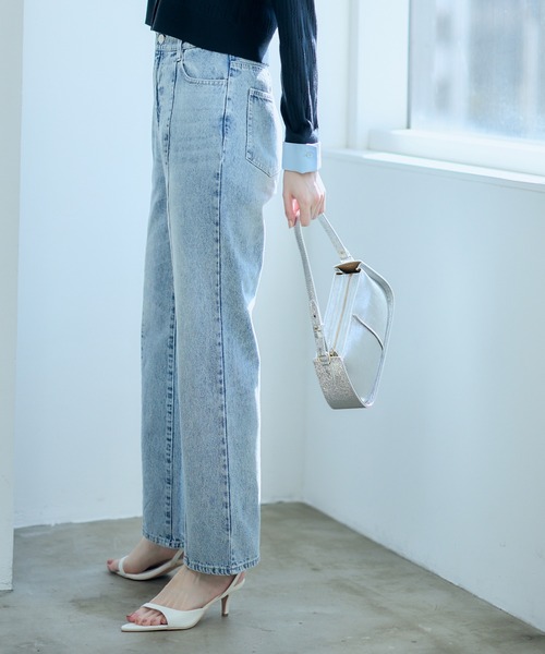 12Twelve Agenda(トゥエルブ アジェンダ)の「ステッチデザインストレートデニム(デニムパンツ・レディース・ブルー/グレー・S/M)」の16枚目の写真