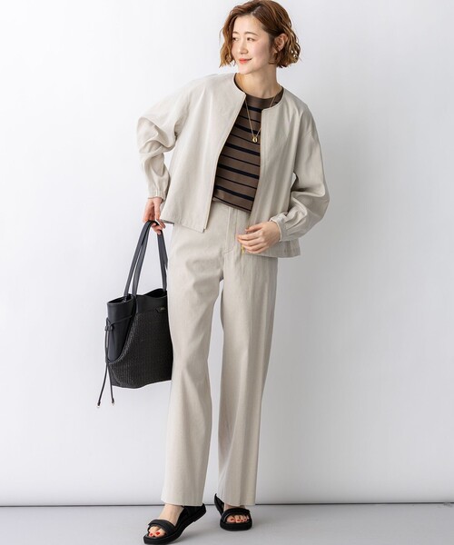 23区 L(ニジュウサンクオオキイサイズ)の「リネンレーヨンストレッチ ノーカラー ブルゾン(その他アウター・レディース・ダークブラウン系/ネイビー系/ベージュ系・44/46)」の20枚目の写真