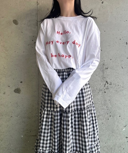 etta(エタ)の「ゆる文字ロンT/長袖Tシャツ(Tシャツ/カットソー・レディース・ホワイト・MEDIUM/SMALL/LARGE)」の2枚目の写真