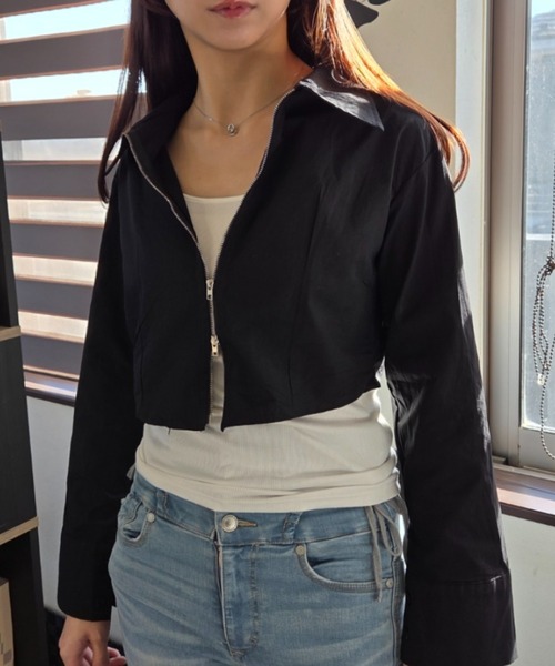 tolene(トレネ)の「2WAYで楽しむ!フロントダブルジップ クロップドシャツジャケット(シャツ/ブラウス・レディース・ホワイト/ブラック・FREE)」の14枚目の写真