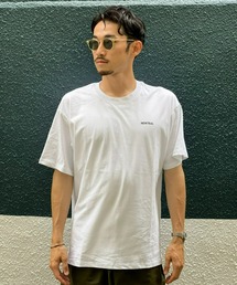 【NEWTRAL】EMBRACE_LOGO_TEE