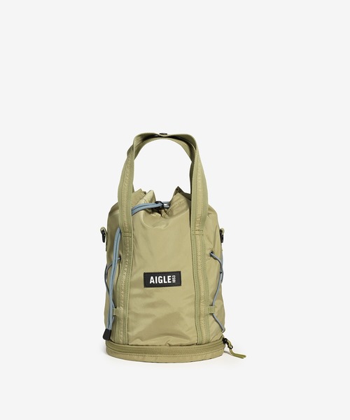 AIGLE(エーグル)の「撥水 ライト&コンパクト パッカブル巾着バッグ 3L(ショルダーバッグ・レディース・ホワイト/ダークネイビー/ダークブルー/モスグリーン・FREE)」の17枚目の写真