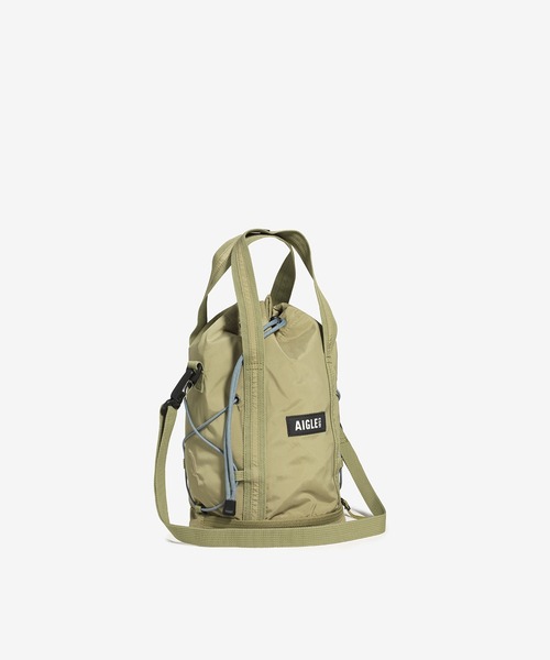 AIGLE(エーグル)の「撥水 ライト&コンパクト パッカブル巾着バッグ 3L(ショルダーバッグ・レディース・ホワイト/ダークネイビー/ダークブルー/モスグリーン・FREE)」の18枚目の写真
