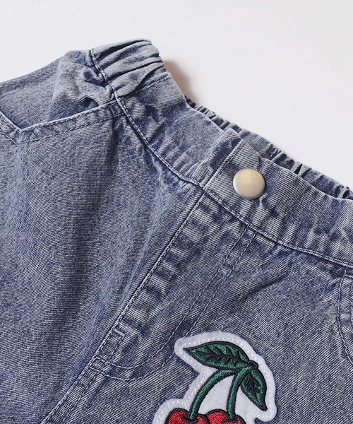 coca（coca）（コカ）の「キッズ　デニムワッペンパンツ（デニムパンツ・キッズ・ブルー/ブラック・120/130/140/150）」の14枚目の写真