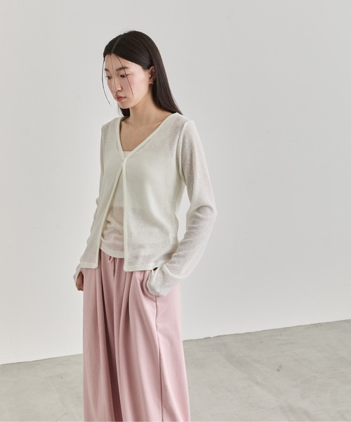NUJOH(ヌゾ)の「Sheer Button Cardigan / シアーボタンカーディガン(カーディガン/ボレロ・レディース・ブルー/カーキ/アイボリー/ブラウン/ブラック/ライトピンク・FREE)」の16枚目の写真