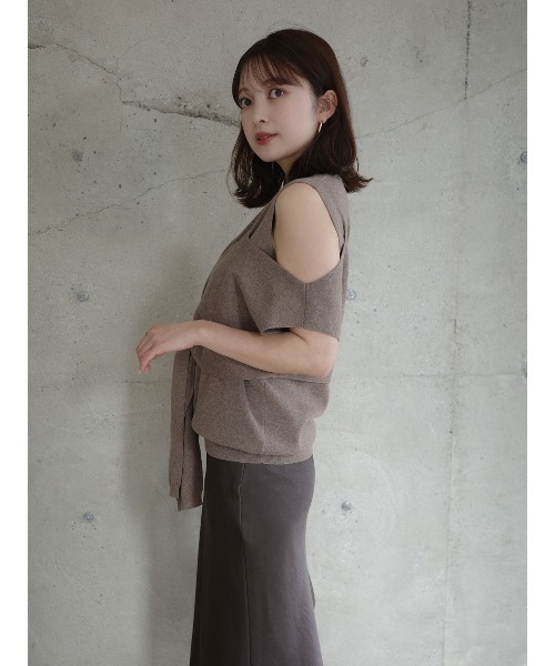 anuans（アニュアンス）の「アシメニュアンストップス（ニット/セーター・レディース・グレー/ホワイト/モカ・FREE）」の5枚目の写真