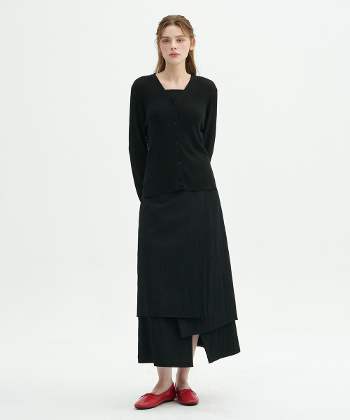 MICANE(ミケーネ)の「リデレレイヤードロングスカート(スカート・レディース・ブラック/アイボリー・SMALL/MEDIUM/LARGE/X-LARGE/XX-LARGE/X-SMALL)」の7枚目の写真
