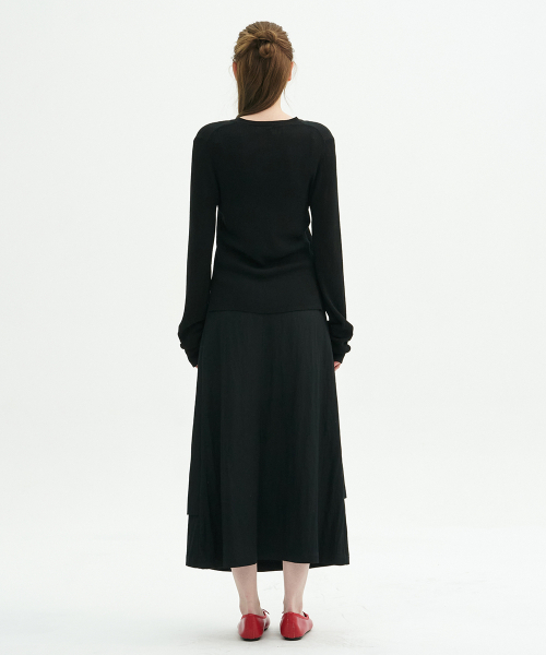 MICANE(ミケーネ)の「リデレレイヤードロングスカート(スカート・レディース・ブラック/アイボリー・SMALL/MEDIUM/LARGE/X-LARGE/XX-LARGE/X-SMALL)」の6枚目の写真