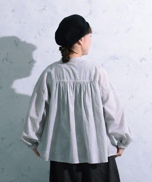 soulberry（ソウルベリー）の「檸檬の花のブラウス（シャツ/ブラウス・レディース・ライトグレー・L/M/5L/4L/3L/LL）」の11枚目の写真