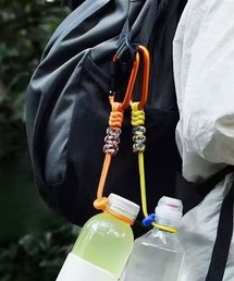 STYLE NUMBER（スタイルナンバー）の「【 STYLE NUMBER / スタイルナンバー 】 カラビナ付き パラコード ボトル ホルダー（アウトドアグッズ）」