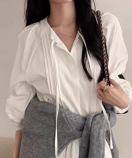 DAY CLOSET(デイ クローゼット)の「【ミニ丈/袖口ゴム】ぽわんと可愛いシルエット。ウエスト切り替え ヘンリーネック ピンタック ワンピース レディース(ワンピース・レディース・ブラック/ホワイト・FREE)」の19枚目の写真