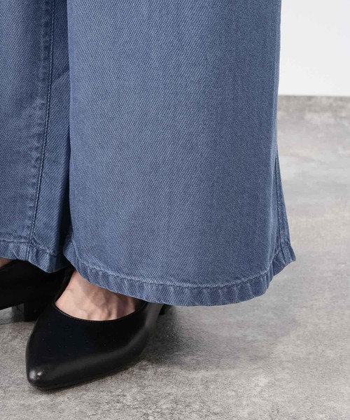 GLOBAL WORK(グローバルワーク)の「エアリーリラックスデニムキャミサロペ/656215(サロペット/オーバーオール・レディース・ブルー/ブラック・MEDIUM/LARGE)」の16枚目の写真