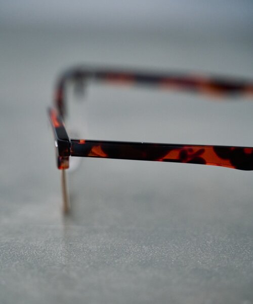 SHENERY（シーナリー）の「ハーフリムメガネ（サングラス・レディース・ブラウン/ブラック・FREE）」の17枚目の写真