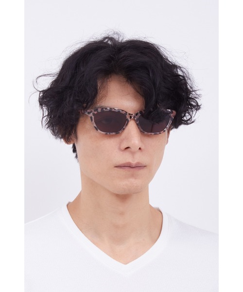 TORNADO MART(トルネードマート)の「TORNADO MART∴フォックスウェリントンサングラス(サングラス・メンズ・ブラウン/グレー・F)」の2枚目の写真