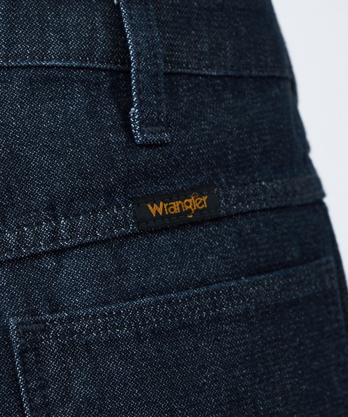 Lee(リー)の「Wrangler/ラングラー【MENS】WRANCHER WIDE/【デニム】ランチャーフレアーワイド セットアップ対応(デニムパンツ・メンズ・ブルー/ブラック系その他/インディゴブルー・SMALL/X-LARGE/LARGE/MEDIUM)」の13枚目の写真