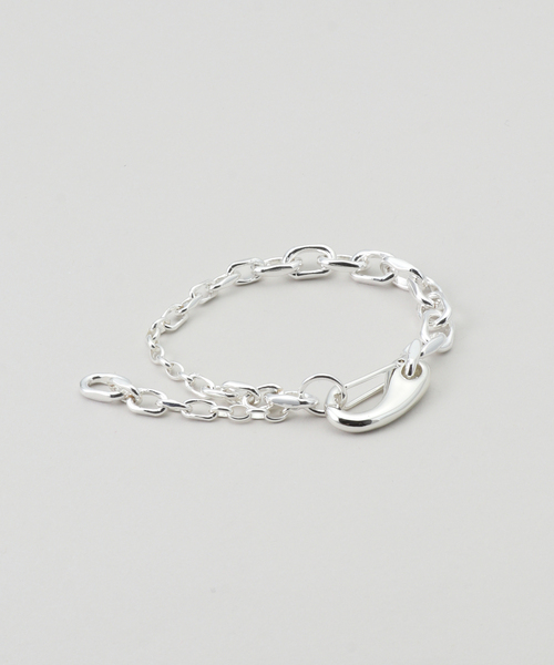Soierie（ソワリー）の「【Soierie/ソワリー】 Key Motif carabiner bracelet（ネックレス・レディース・シルバー・FREE）」の3枚目の写真