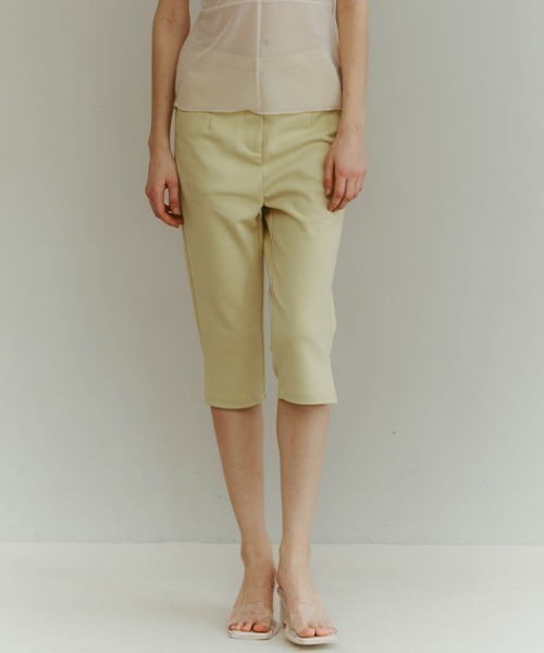 ILANIS(イラニス)の「Quiet Capri Pants(その他パンツ・レディース・ボルドー/イエロー系その他/ブラック・FREE)」の2枚目の写真