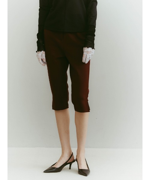 ILANIS(イラニス)の「Quiet Capri Pants(その他パンツ・レディース・ボルドー/イエロー系その他/ブラック・FREE)」の20枚目の写真