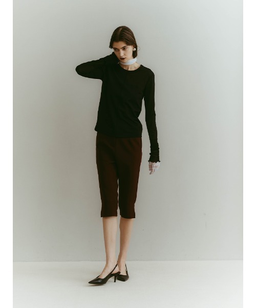 ILANIS(イラニス)の「Quiet Capri Pants(その他パンツ・レディース・ボルドー/イエロー系その他/ブラック・FREE)」の17枚目の写真