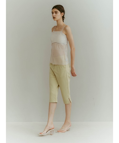 ILANIS(イラニス)の「Quiet Capri Pants(その他パンツ・レディース・ボルドー/イエロー系その他/ブラック・FREE)」の6枚目の写真