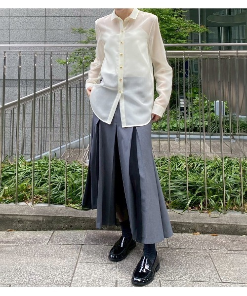 LE CIEL BLEU（ルシェルブルー）の「オーガンザシャツ / Organza Shirt（シャツ/ブラウス・レディース・ホワイト/ブラック・38/36）」の15枚目の写真