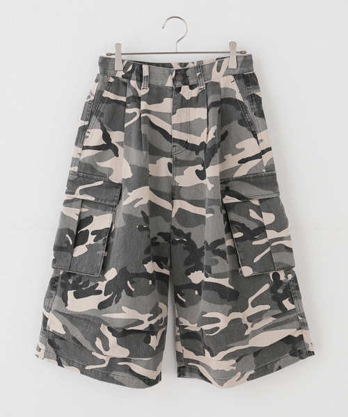 JOINT WORKS(ジョイントワークス)の「カモフラカーゴショートパンツ / J Camouflage Cargo Pants(その他パンツ・レディース・ベージュ/オレンジ・MEDIUM/SMALL)」の1枚目の写真