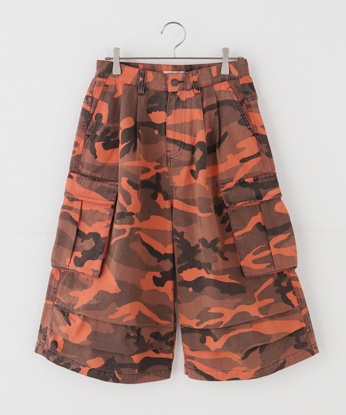 JOINT WORKS(ジョイントワークス)の「カモフラカーゴショートパンツ / J Camouflage Cargo Pants(その他パンツ・レディース・ベージュ/オレンジ・MEDIUM/SMALL)」の2枚目の写真