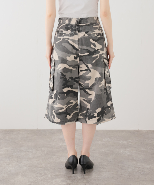 JOINT WORKS(ジョイントワークス)の「カモフラカーゴショートパンツ / J Camouflage Cargo Pants(その他パンツ・レディース・ベージュ/オレンジ・MEDIUM/SMALL)」の3枚目の写真