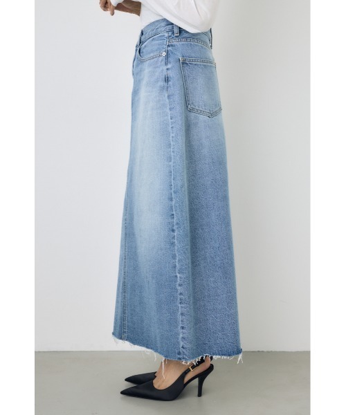 AZUL by moussy（アズールバイマウジー）の「【サイズ,身長別画像あり】デニムロングスカート（デニムスカート・レディース・ライトブラック/ライトブルー・LARGE/MEDIUM/SMALL）」の16枚目の写真