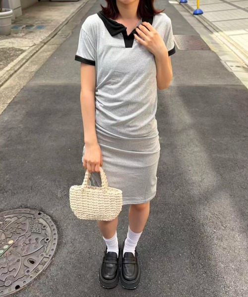 mebole(メボレ)の「ギャザースリットワンピース(ワンピース・レディース・ブラック/グレー・FREE)」の9枚目の写真