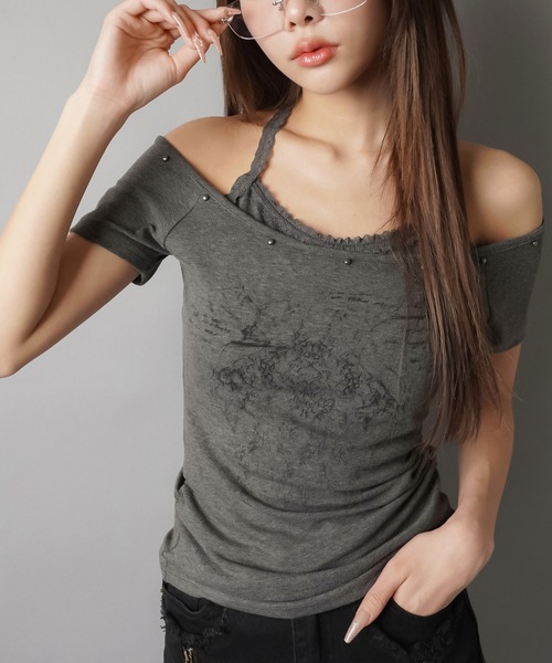 SPINNS(スピンズ)の「レイヤード風半袖カットソー/レース(Tシャツ/カットソー・レディース・ブラック/チャコール/オフホワイト・ONESIZE)」の1枚目の写真