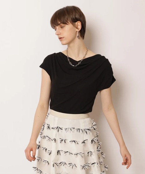 CADUNE（カデュネ）の「ドレープショートスリーブカットソー（Tシャツ/カットソー・レディース・ブルー/ベージュ/ホワイト/ブラック・38）」の20枚目の写真