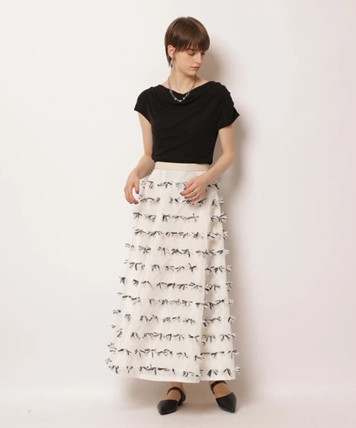 CADUNE（カデュネ）の「ドレープショートスリーブカットソー（Tシャツ/カットソー・レディース・ブルー/ベージュ/ホワイト/ブラック・38）」の22枚目の写真