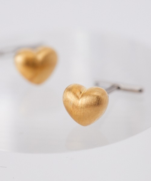 BAQLESS（バックレス）の「[BAQLESS/バックレス] AMITY HEARTLET ゴールドピアス（ピアス（両耳用）・レディース・ゴールド・ONE SIZE）」の13枚目の写真