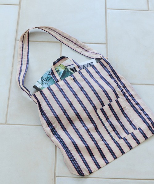 ADAM ET ROPE'(アダムエロペ)の「【WEB限定】・【定番】ギャザー2WAYミドルショルダーバッグ(ショルダーバッグ・レディース・サックスブルー/ネイビー/ブラウン/ピンク・FREE)」の2枚目の写真