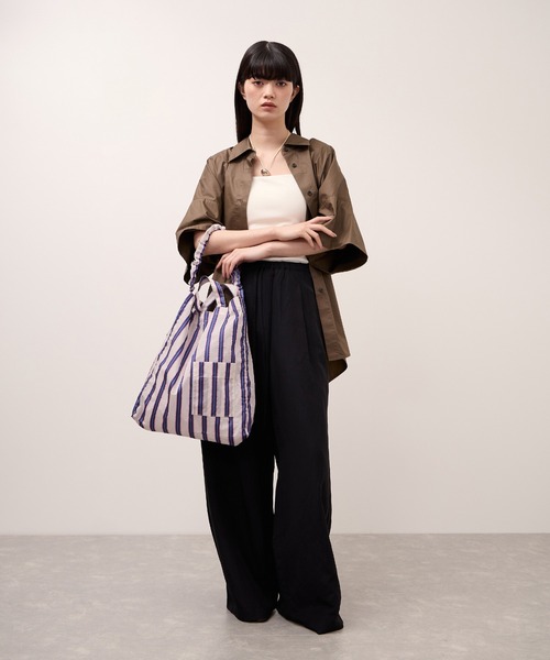 ADAM ET ROPE'(アダムエロペ)の「【WEB限定】・【定番】ギャザー2WAYミドルショルダーバッグ(ショルダーバッグ・レディース・サックスブルー/ネイビー/ブラウン/ピンク・FREE)」の18枚目の写真