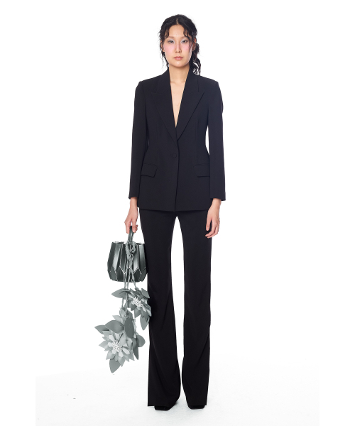 GREEDILOUS(グリディアス)の「Black Flare Pants(その他パンツ・レディース・その他・X-SMALL/SMALL/MEDIUM/LARGE)」の2枚目の写真