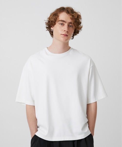 PUBLIC TOKYO(パブリックトウキョウ)の「【大人気】極 ココTEE RELAX FIT /ウォッシャブル/春服/夏服/インナー/伸縮性/耐久性(Tシャツ/カットソー・メンズ・ブラック/ダークグレー/グレイッシュベージュ/ホワイト/グレイッシュブルー・1/2/3)」の2枚目の写真