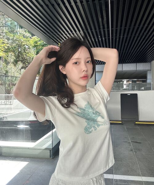 UUUUP(ユープ)の「ポニープリンティングT - アイボリー(Tシャツ/カットソー・レディース・その他・SMALL/MEDIUM)」の6枚目の写真