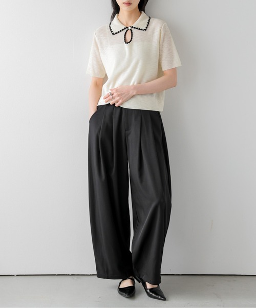 AMELY（エミリー）の「配色スカラップ襟 シアーポロニット（ニット/セーター・レディース・ベージュ/グレー/アイボリー/ブラック・フリー）」の5枚目の写真