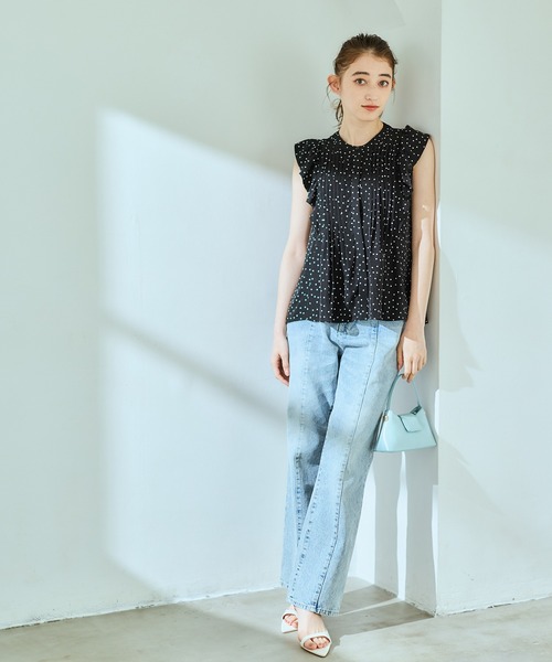 12Twelve Agenda(トゥエルブ アジェンダ)の「アソート柄ピンタックフリルスリーブブラウス(シャツ/ブラウス・レディース・オフホワイト/ブラック/ホワイト系その他・M)」の12枚目の写真