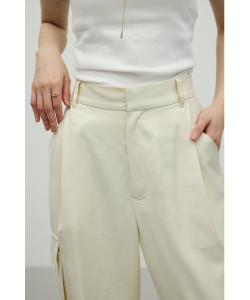 STYLEMIXER(スタイルミキサー)の「サテンカーゴパンツ(カーゴパンツ・レディース・ブラック/アイボリー/カーキ・SMALL/MEDIUM)」の8枚目の写真
