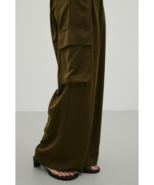 STYLEMIXER(スタイルミキサー)の「サテンカーゴパンツ(カーゴパンツ・レディース・ブラック/アイボリー/カーキ・SMALL/MEDIUM)」の18枚目の写真
