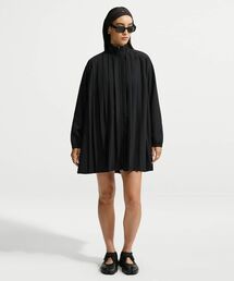 NIKE | ナイキ スポーツウェア ウィメンズ オーバーサイズド リングスリーブ プリーツ ミニ ドレス / Nike Sportswear Women's Oversized Long-Sleeve Pleated Mini Dress IF0559-010 Black(ワンピース)