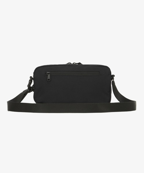 THE NORTH FACE(ザノースフェイス)の「【韓国限定・日本未入荷】 THE NORTH FACE URBAN 2POCKET CROSSBAG / ノースフェイス アーバン2ポケット クロスバッグ(ショルダーバッグ・メンズ・ライトベージュ/ブラック・FREE)」の6枚目の写真