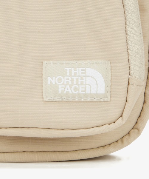 THE NORTH FACE(ザノースフェイス)の「【韓国限定・日本未入荷】 THE NORTH FACE URBAN 2POCKET CROSSBAG / ノースフェイス アーバン2ポケット クロスバッグ(ショルダーバッグ・メンズ・ライトベージュ/ブラック・FREE)」の14枚目の写真